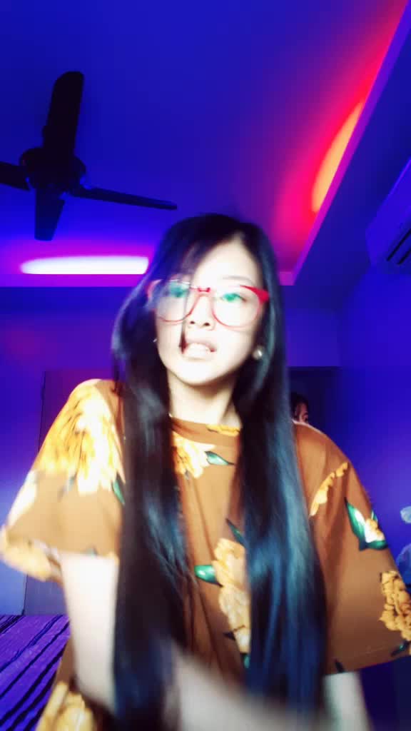 @윤영천