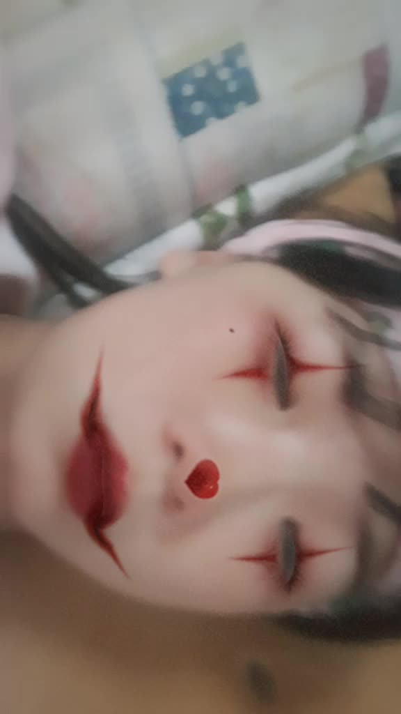 @Trolli눈알젤리👻🐜💛🖤👻