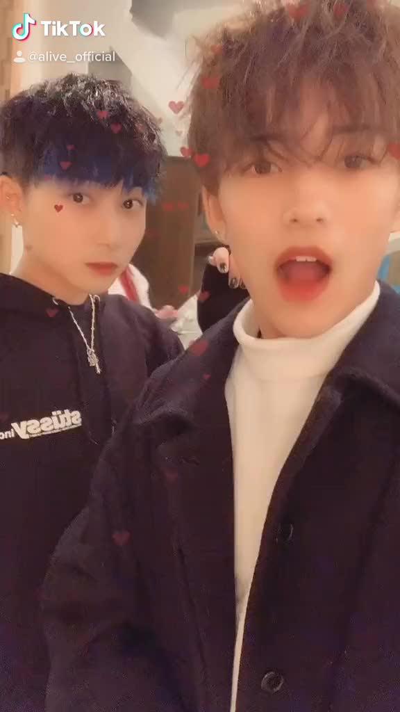 @ALIVE Official 公式
