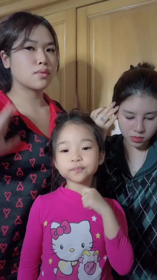 @H&agrave; Vũ