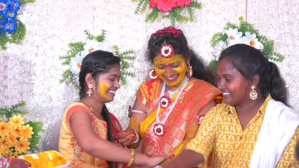 @divyaneelam