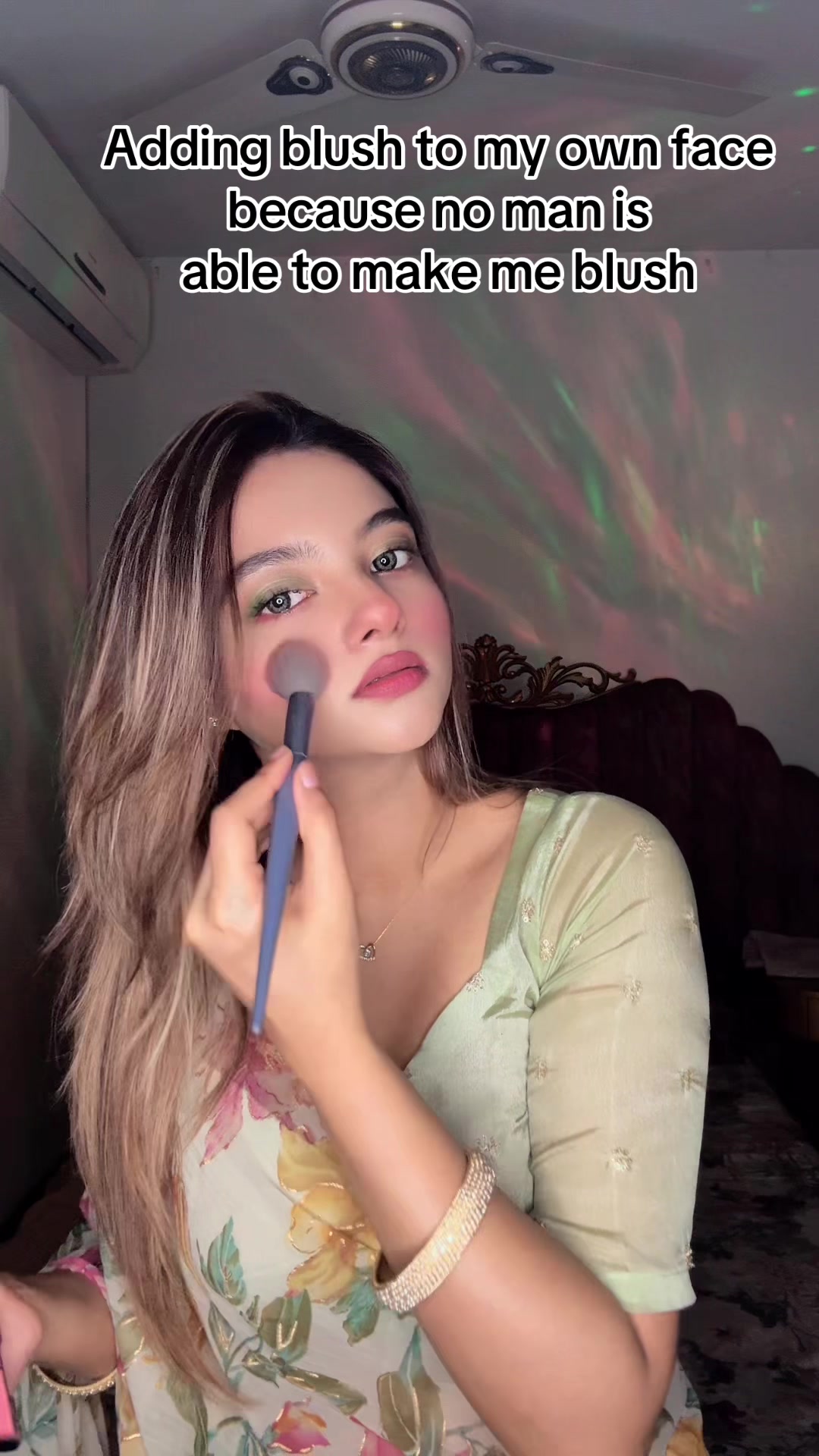 @✨Rishaaa✨