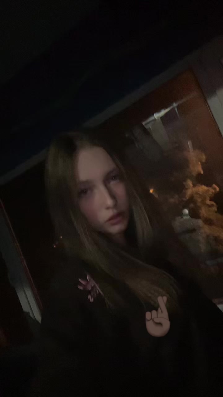 @pohyi