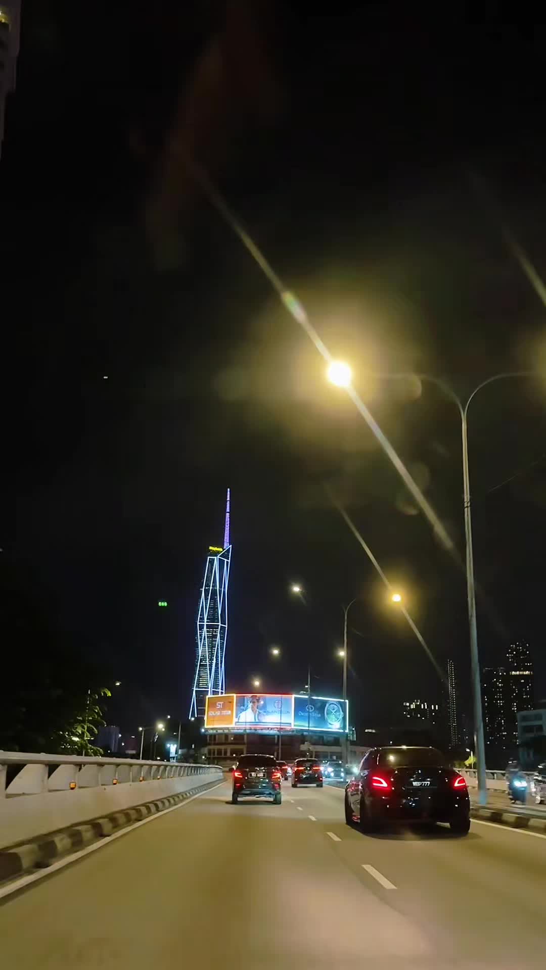@ꪑ᥅_Ɩąʑıɱ_ƙɧąŋ✈️🙋