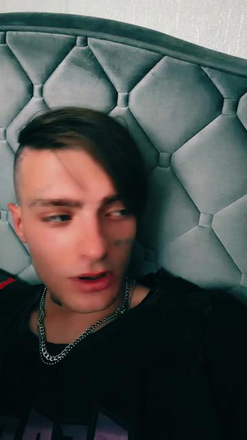 @Женек✅