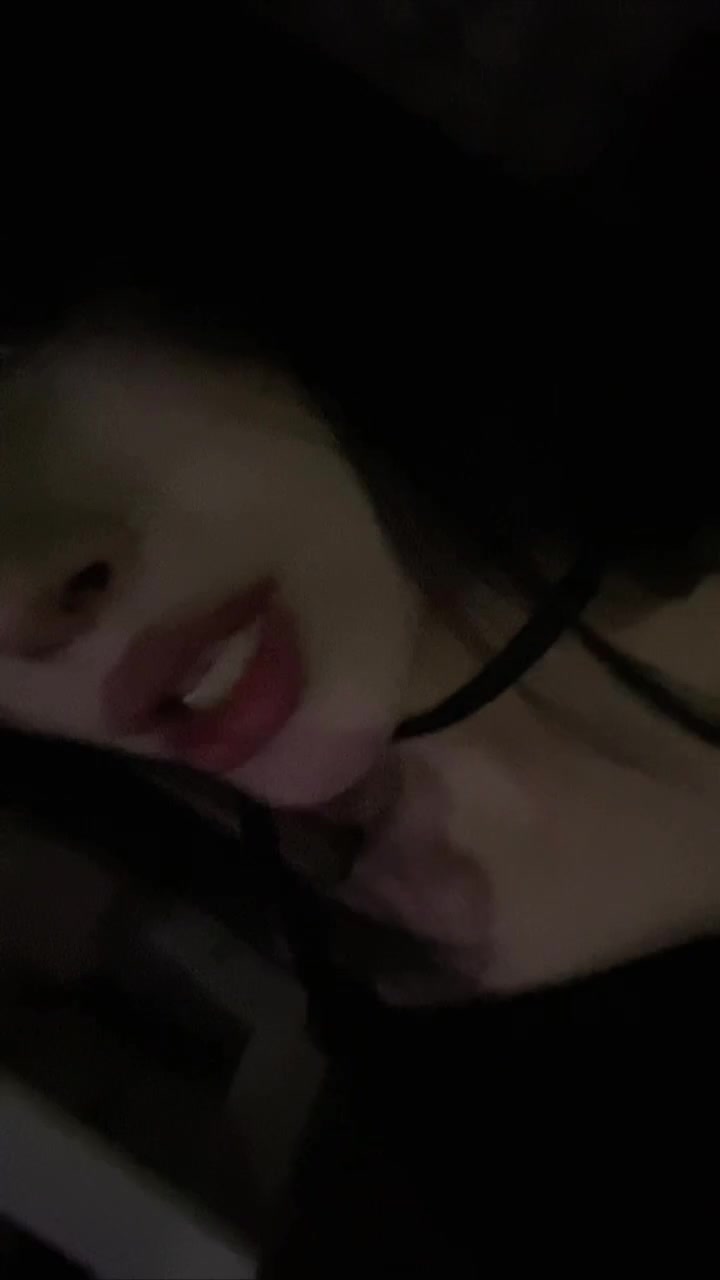 @//
