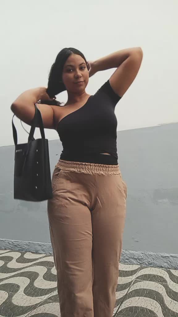@anavihh
