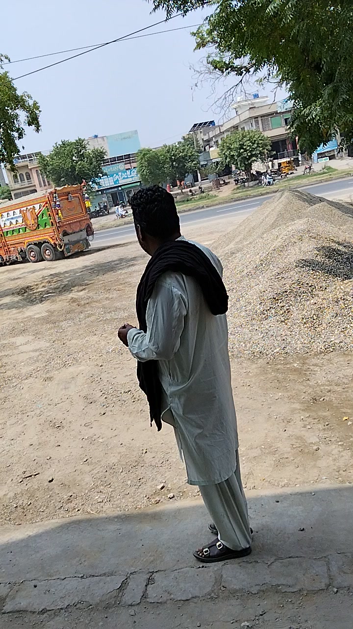 @Ch Husnain tariq