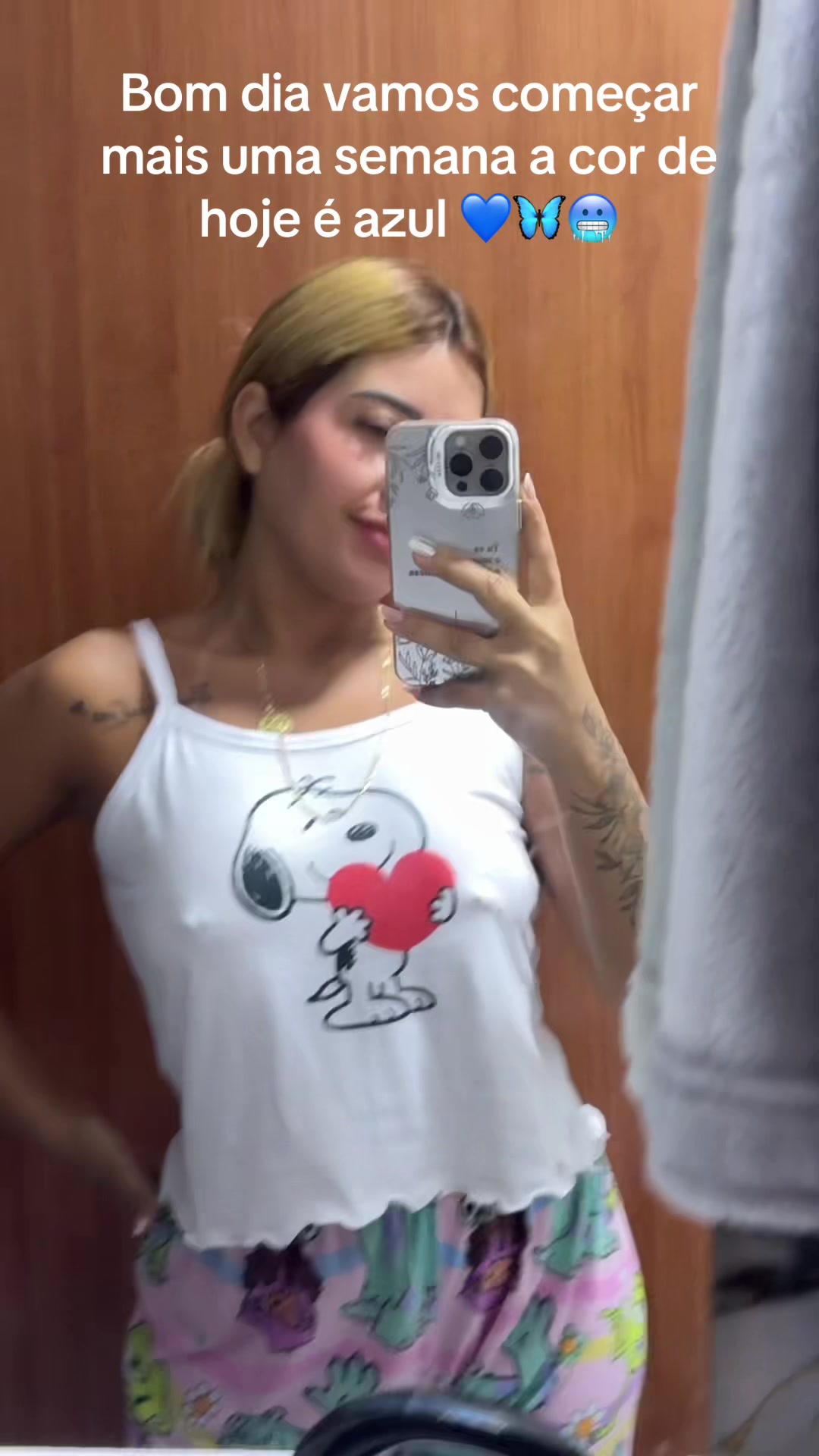 @Tha&iacute;s Priscila