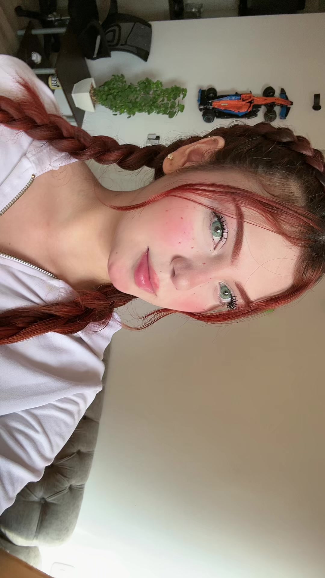 @Tefita