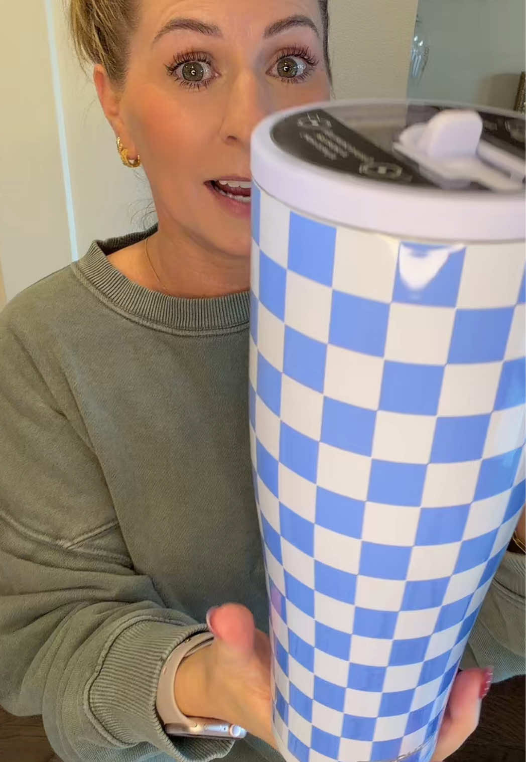 @thesaltyblondestylist