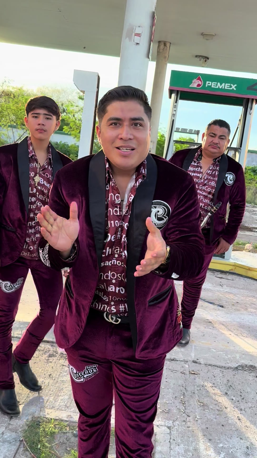 @bandaloscostenos