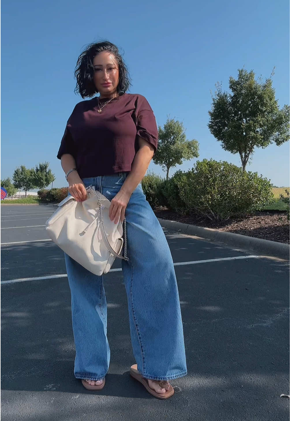 @simplyb3lla