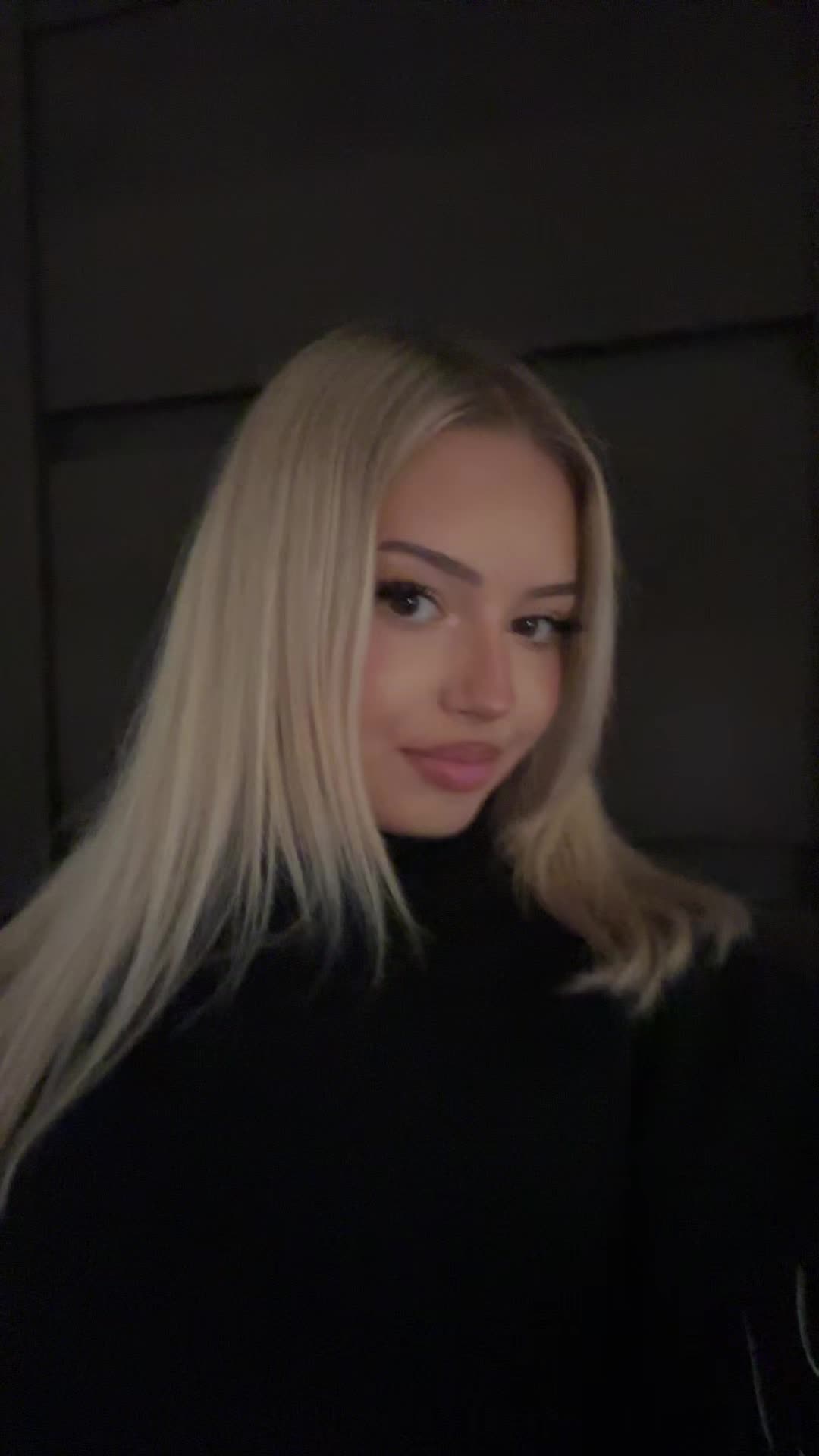 @𝑆𝑧𝑐𝑧𝑒̨𝑠́𝑛𝑖𝑎𝑘