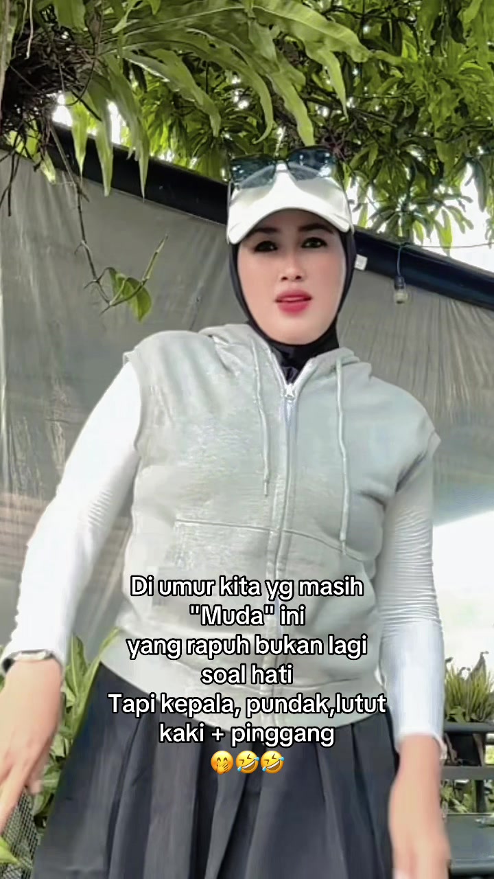@Ugie