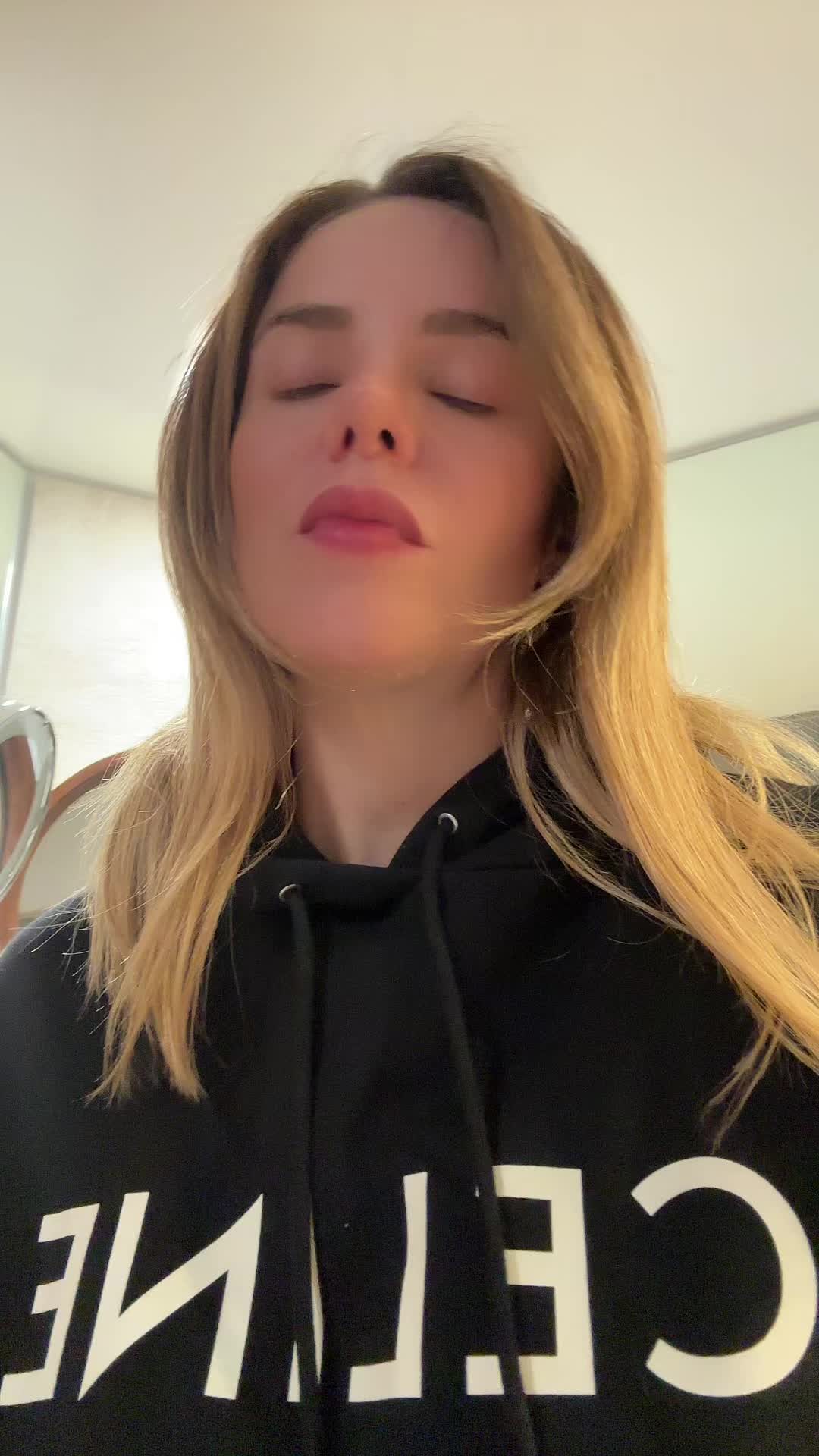 @April AL