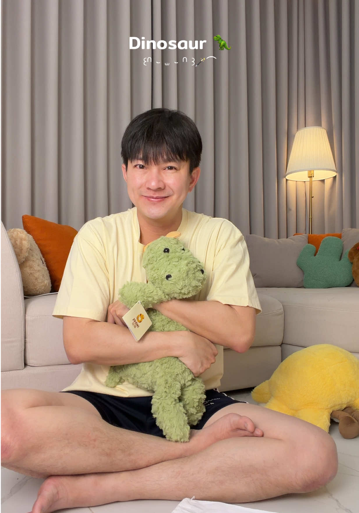 @ธีร์ธีร์ มีแมวสามตัว 😻