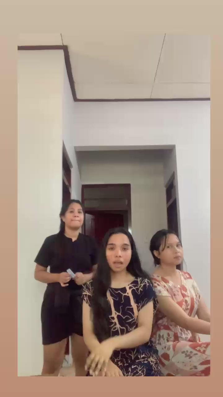 @Ellen🧑🏫