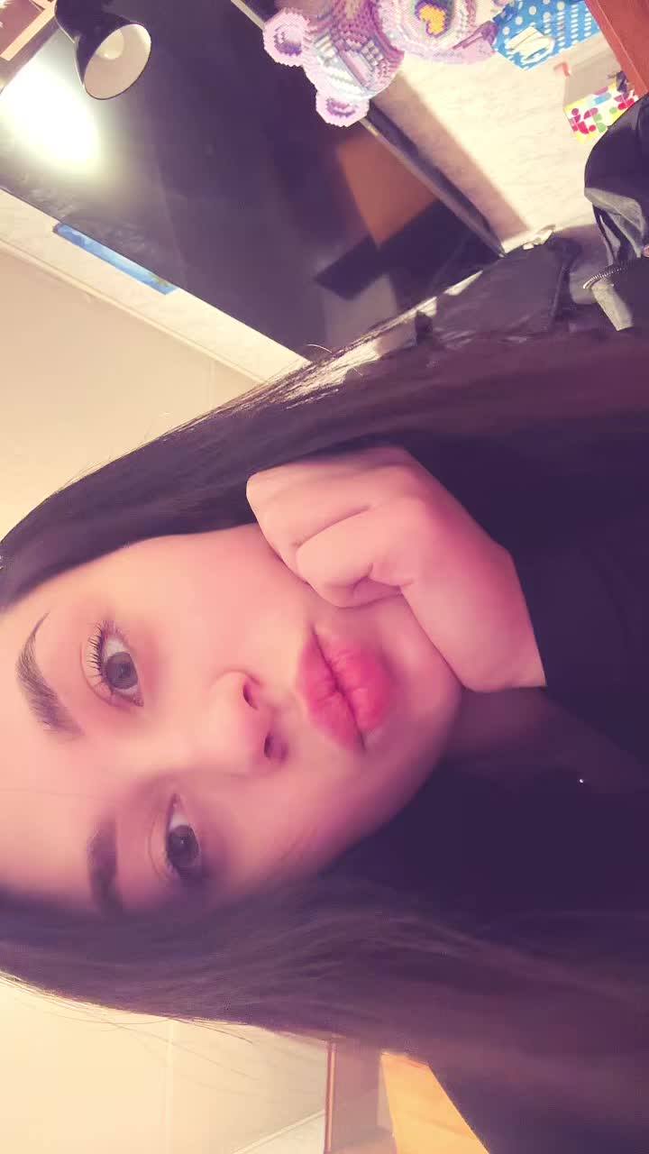 @Anasta