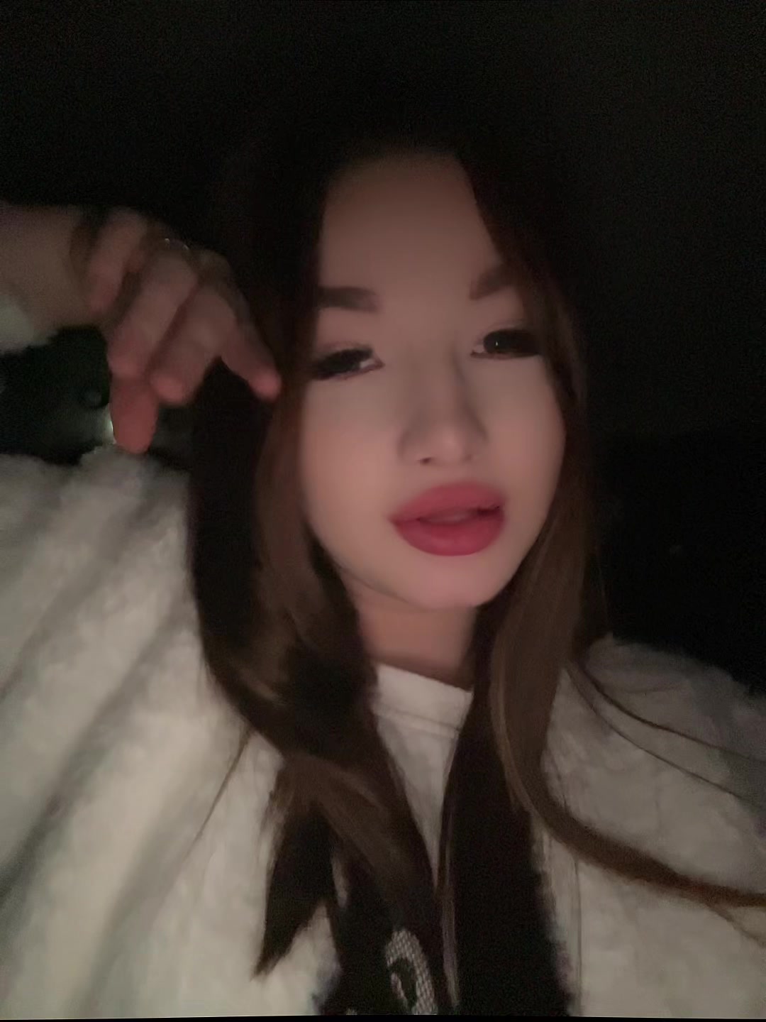 @M.F