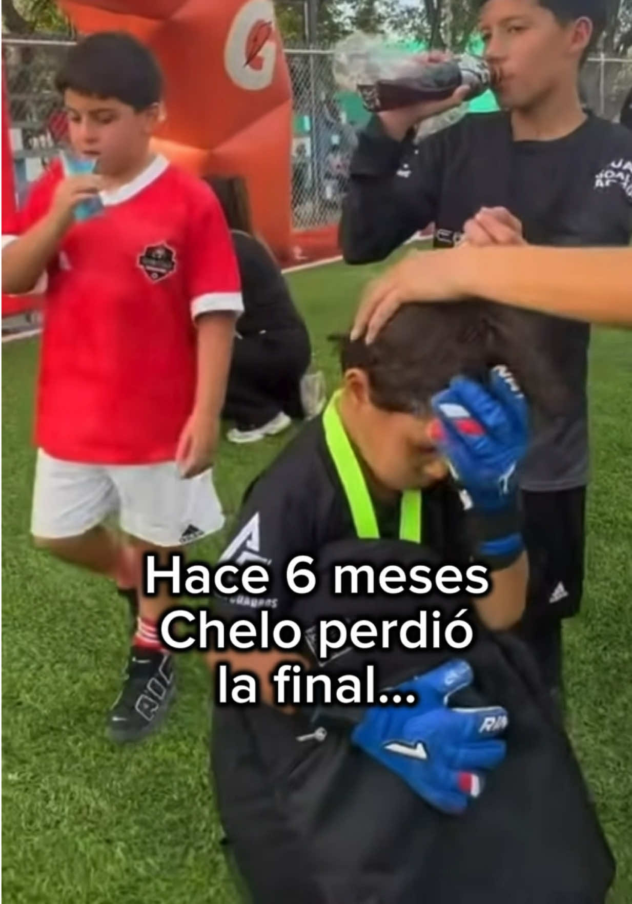 @Los Macías