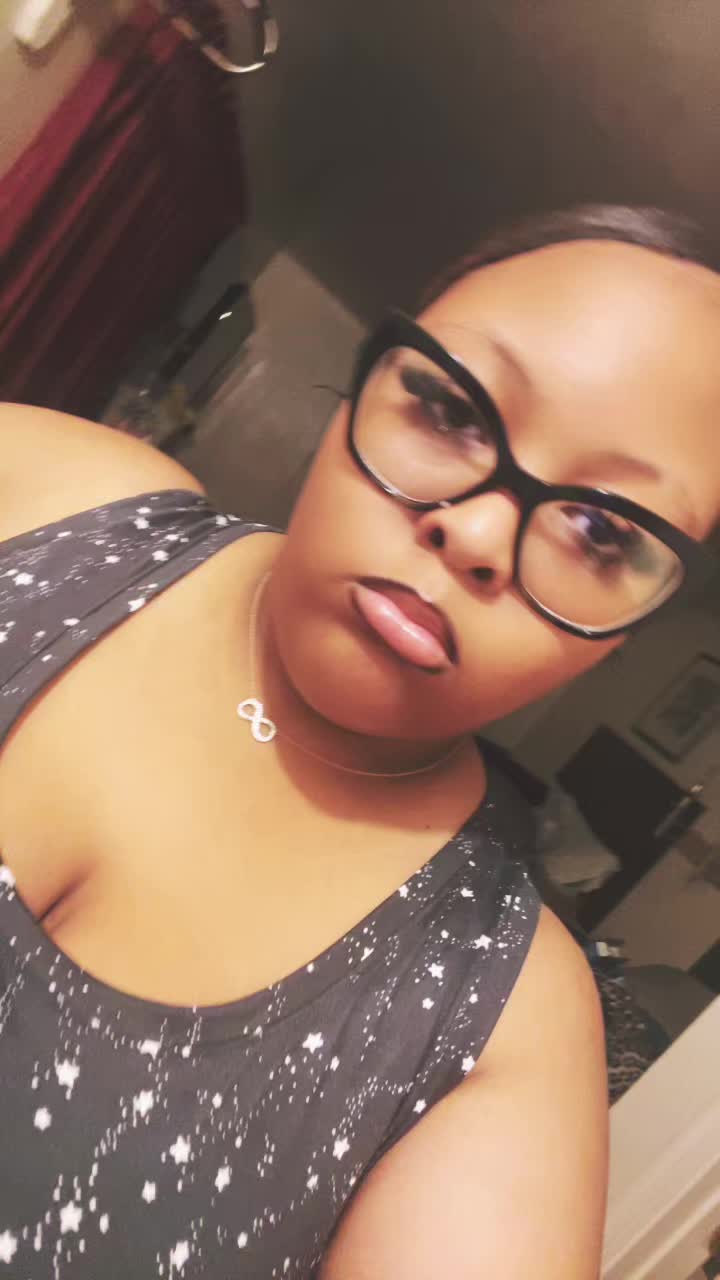 @Kiss€st0_niyah