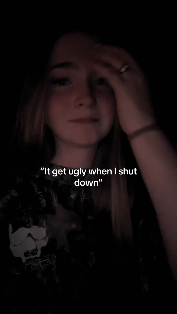 @carly🦨