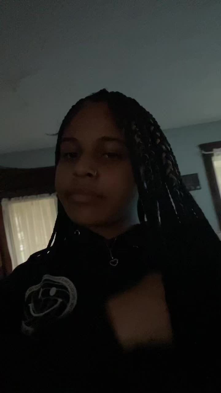 @️kiki🫧