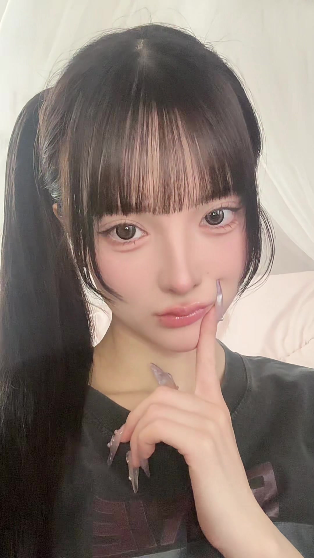@愛宮れな