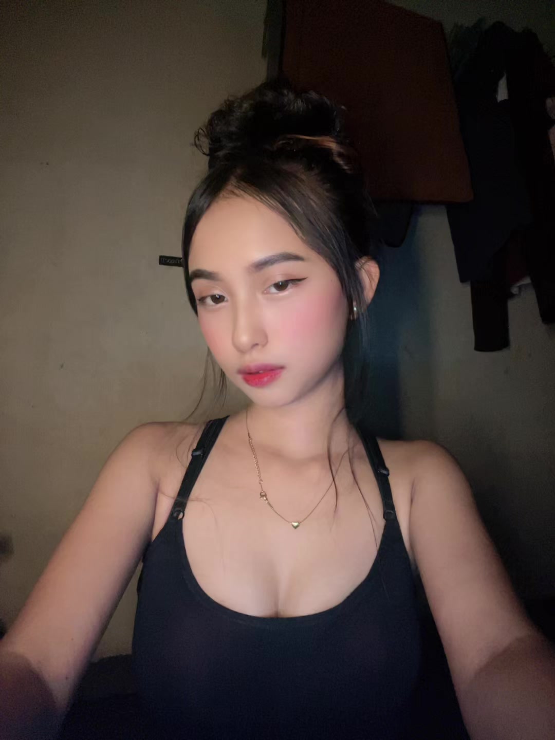 @Ezh