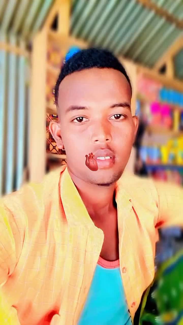 @kundhaan ina maxamed👑💪