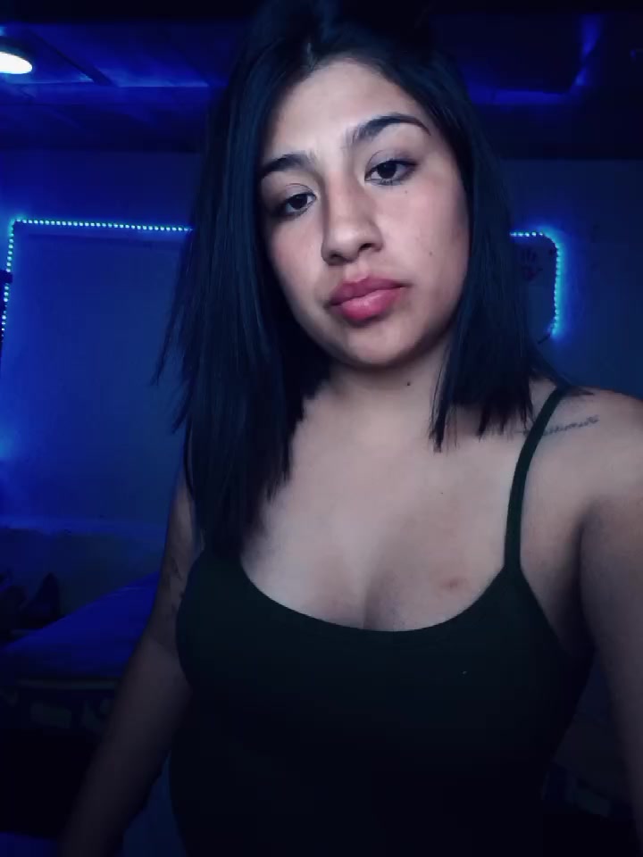 @Vivianaa_11🖤