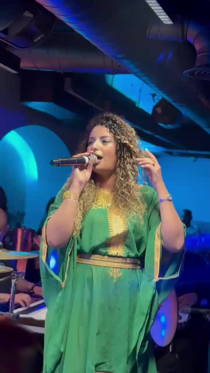 @sυzαи🎤