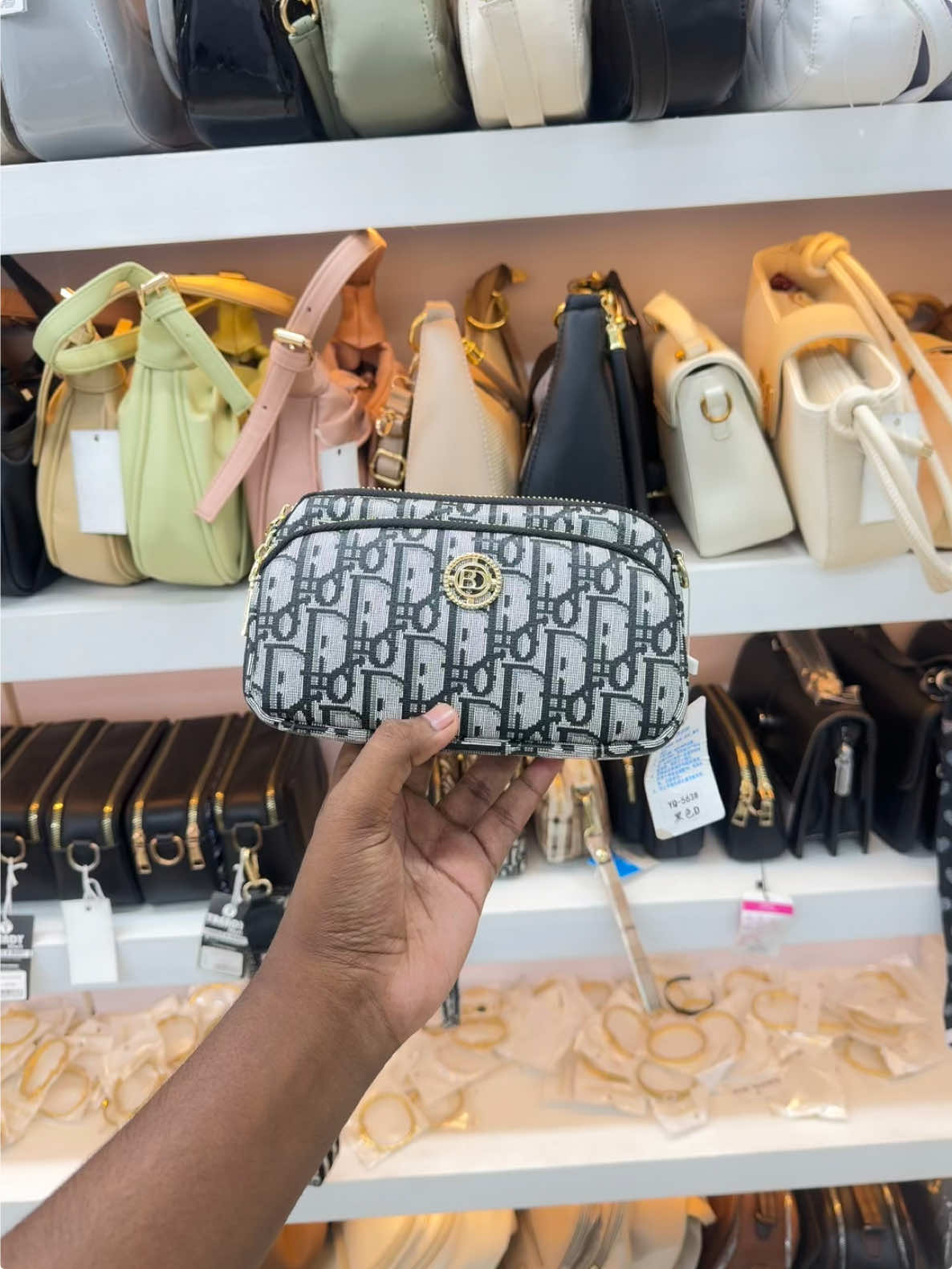 @Trendy Mart (Ladies & Baby)