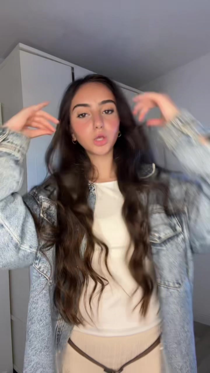 @𝓓𝓪𝓷𝓲𝓮𝓵𝓵𝓪.𝓫𝓬