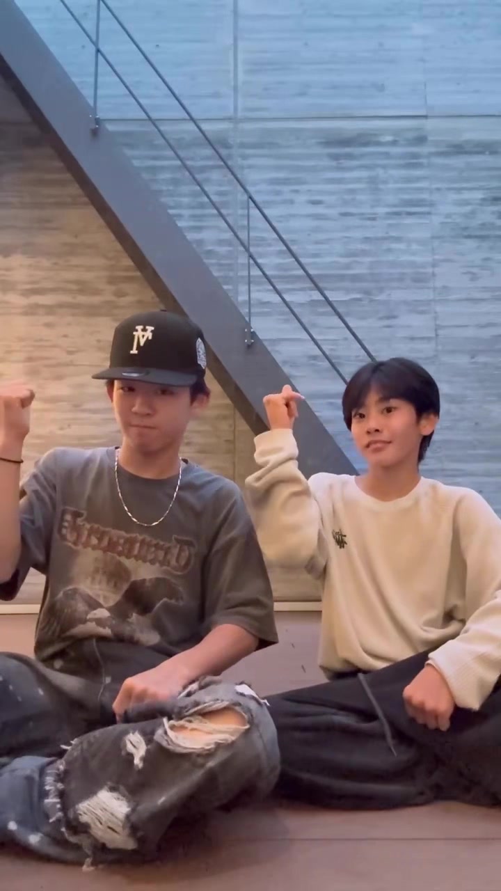 @TOKYOBANANABOYZ