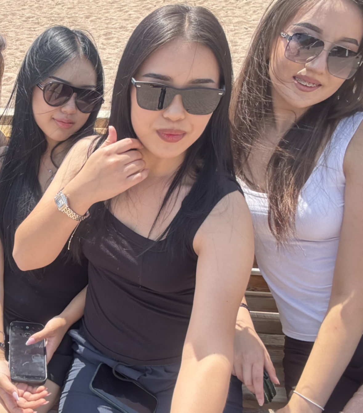 @Азю