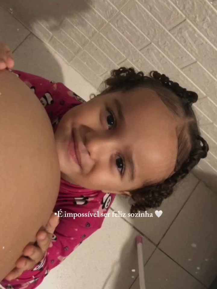 @Kethellyn Vitória 🤍