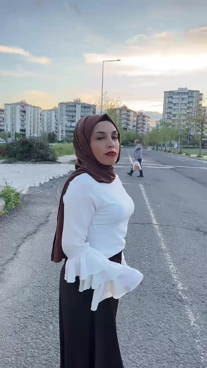 @𝘔𝘦𝘬𝘪𝘺𝘦🪬