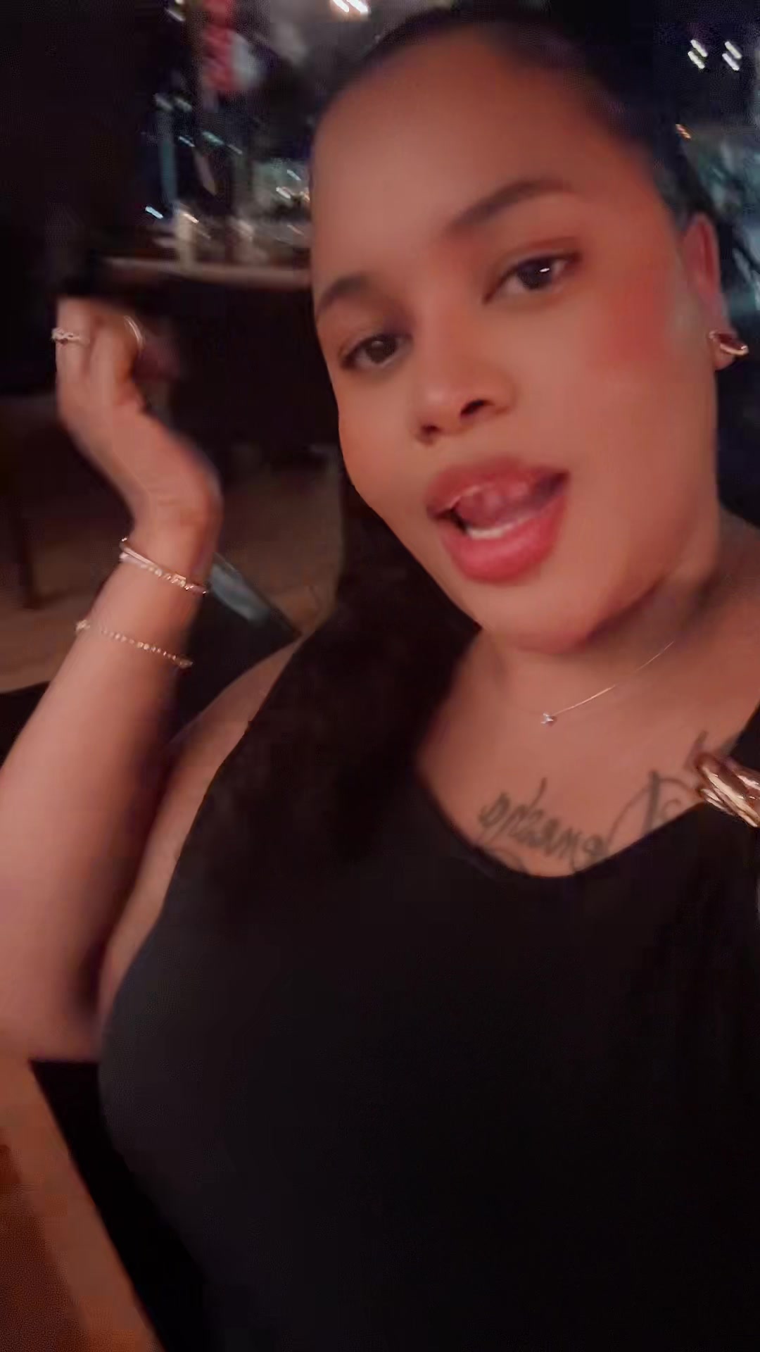 @Nesha🦋