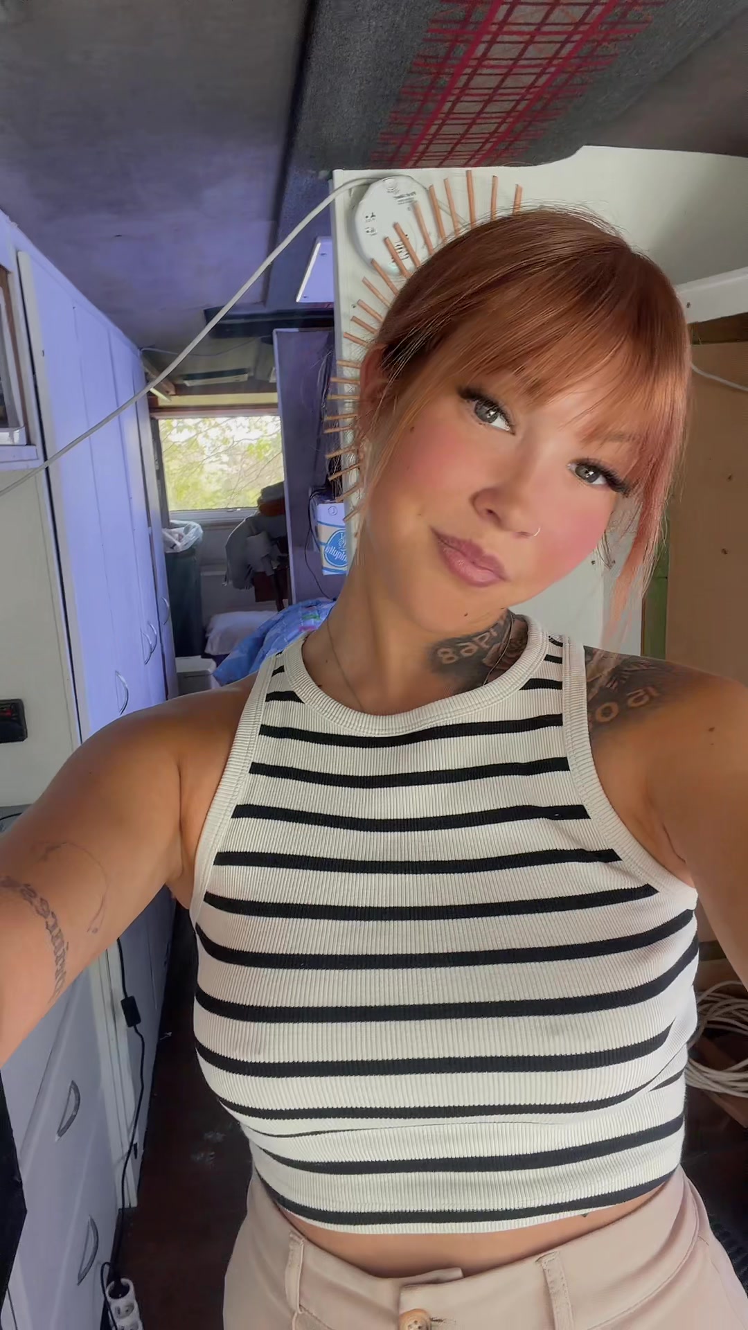 @LeaCz_off