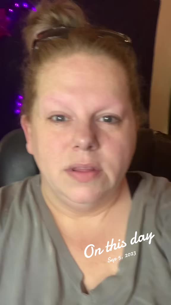 @Over40makeuptok