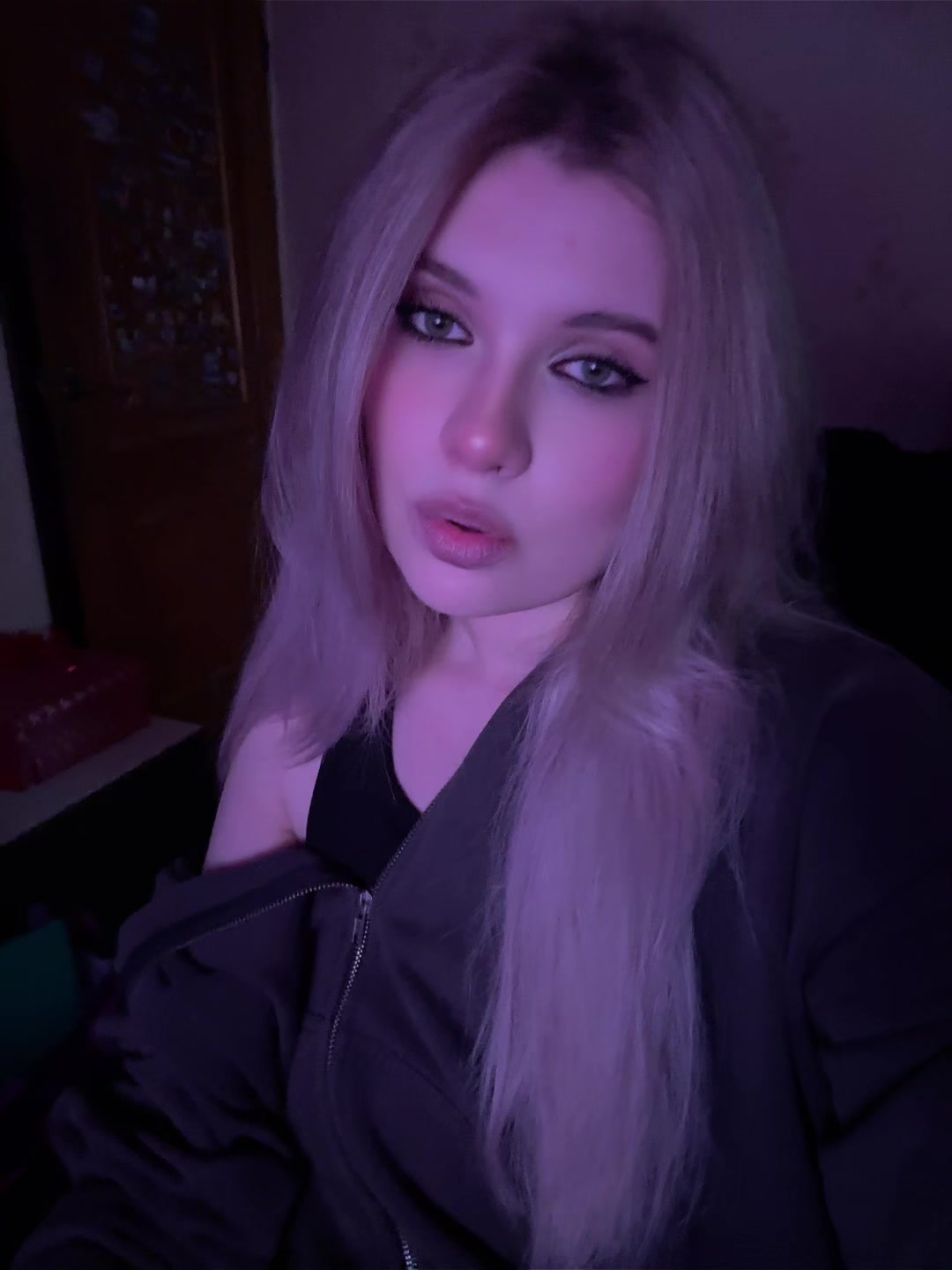 @Awwwsofy