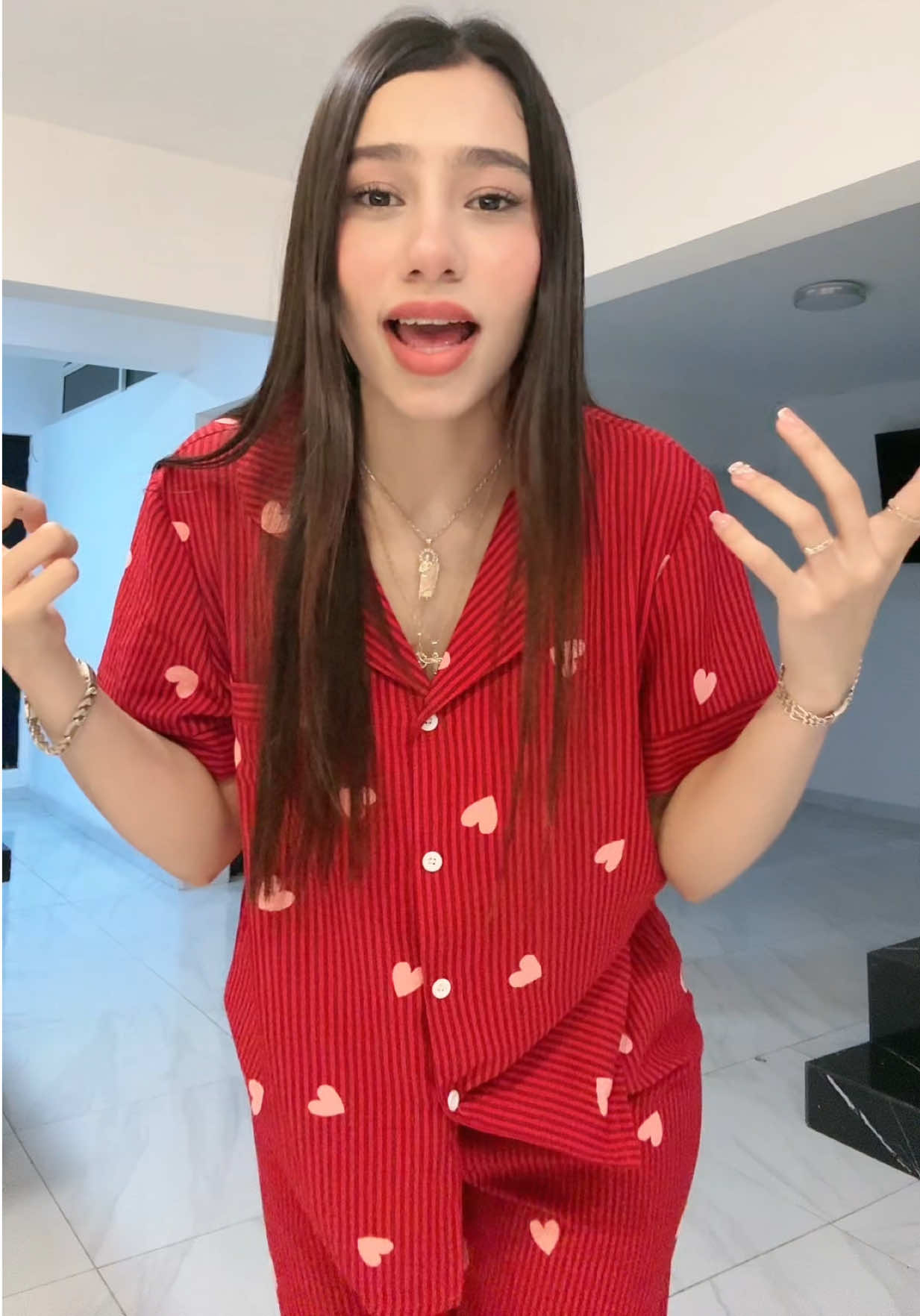 @imnotdania