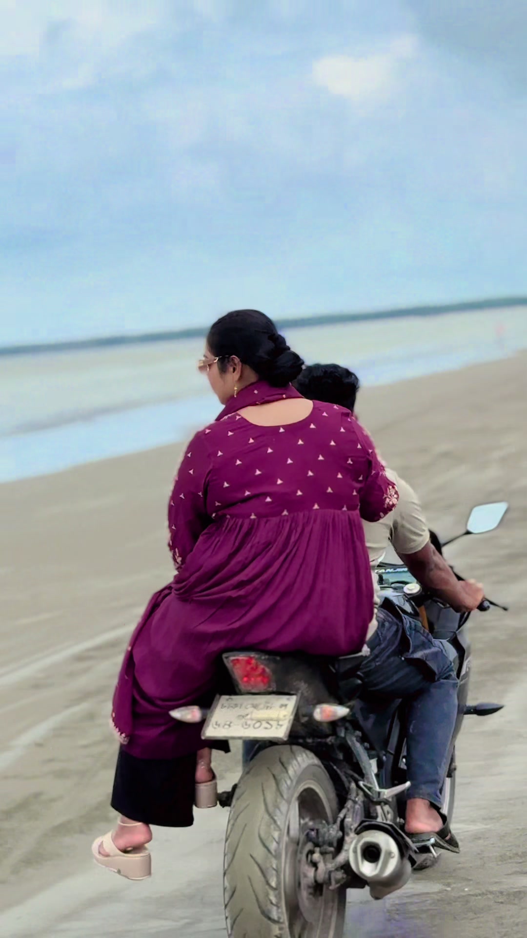 @Mehedi & Sadia Official 🇧🇩