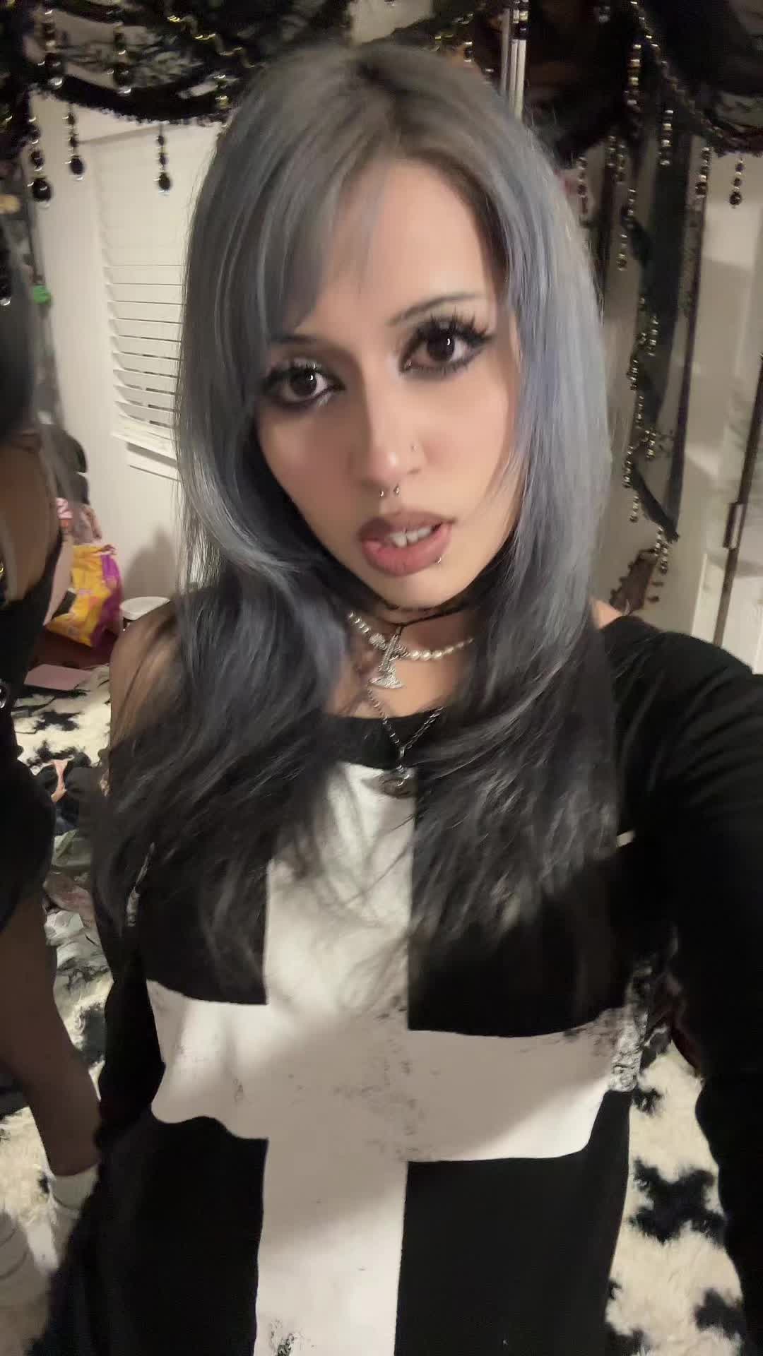 @๐
๐๐๐๐ ๐๐