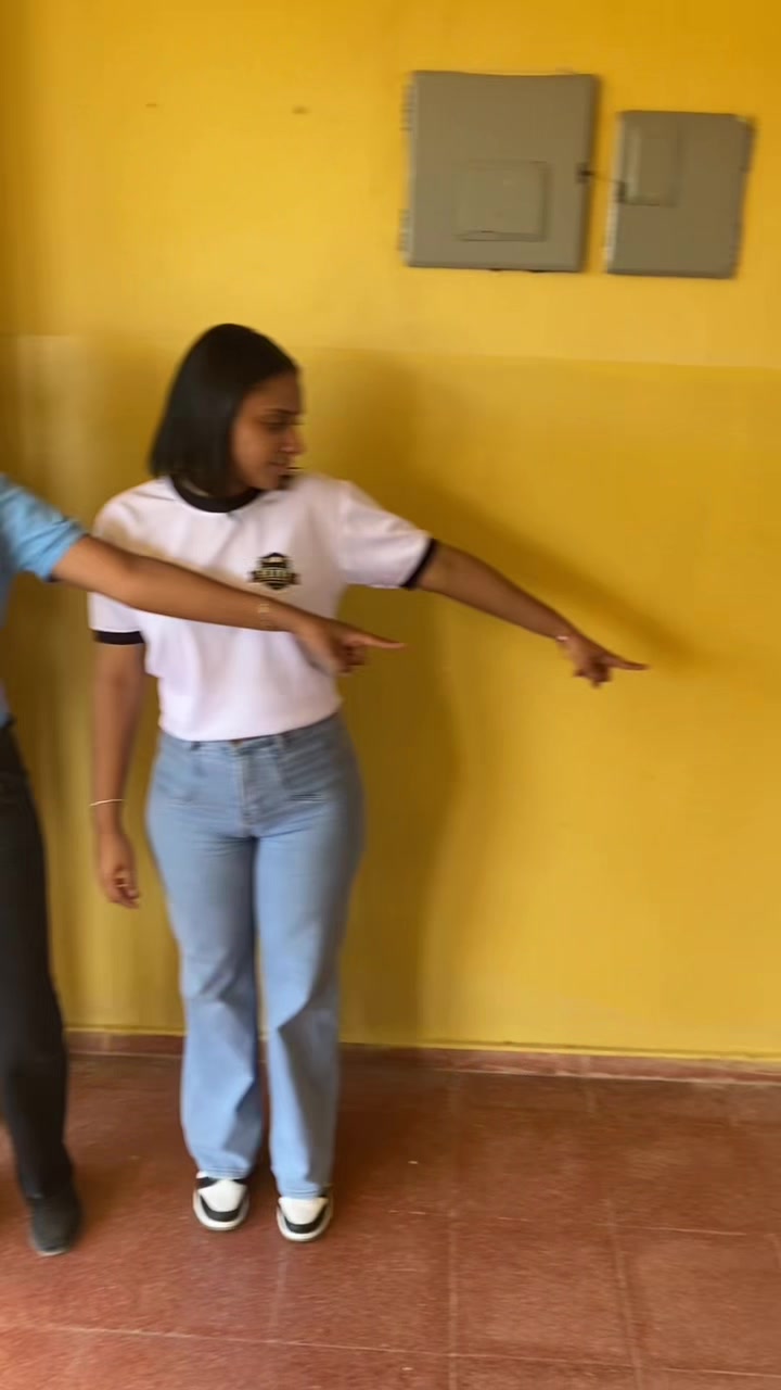 @𝓔𝓵𝓲𝓽𝓮🎓