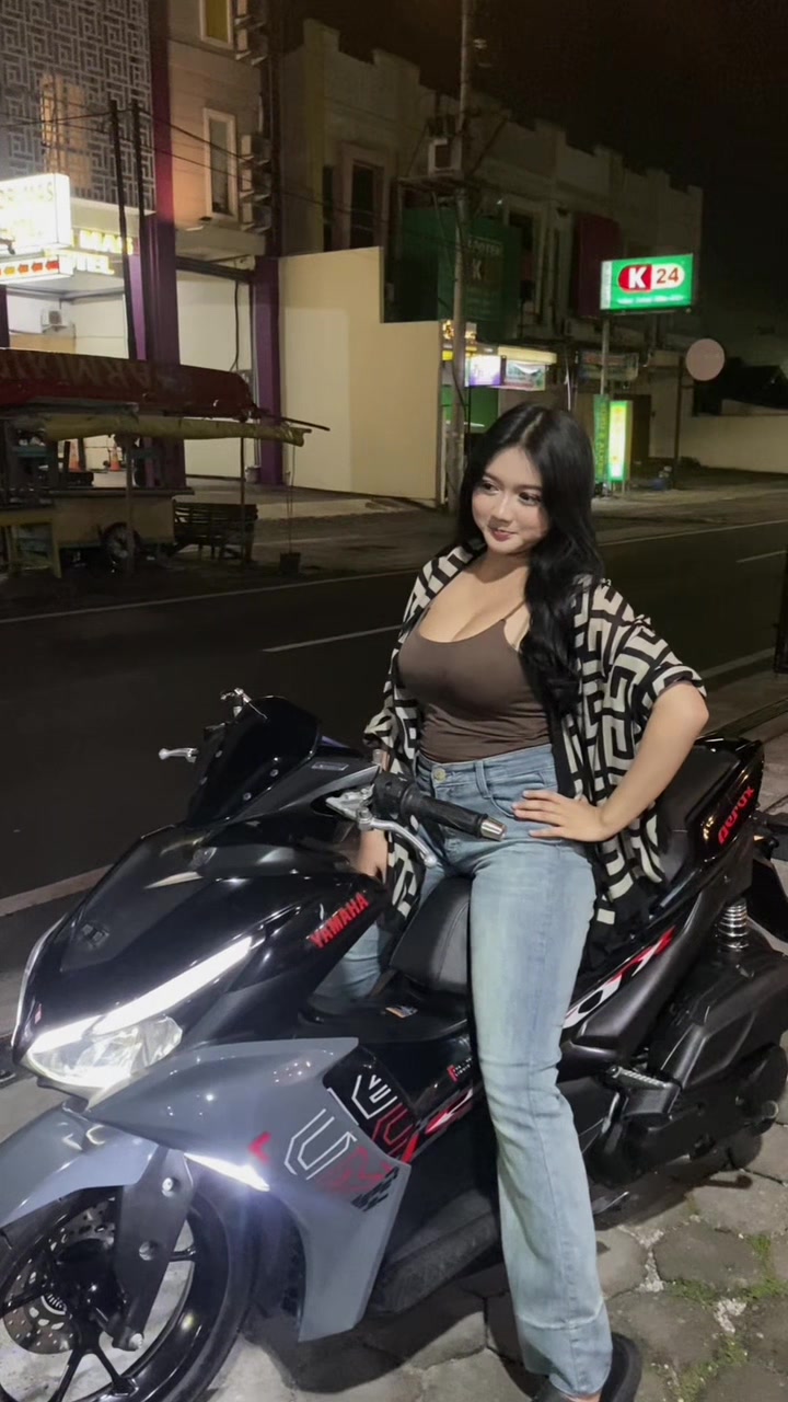 @zqya