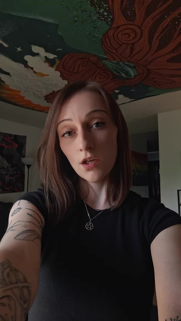 @Wrong_Bitch😈