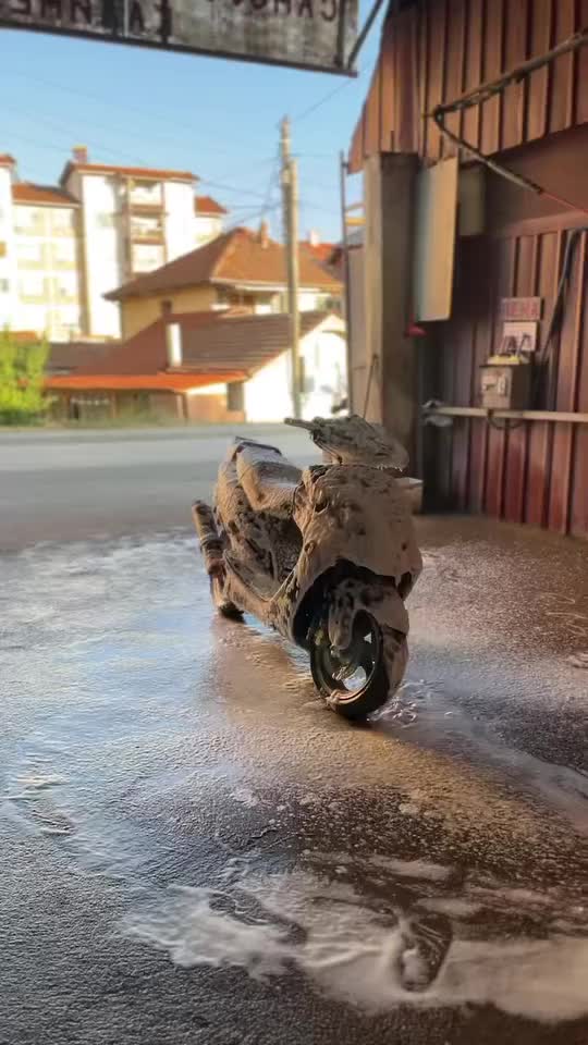 @💸